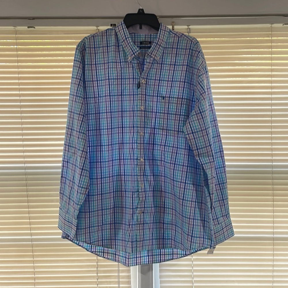 IZOD Mens Button Down